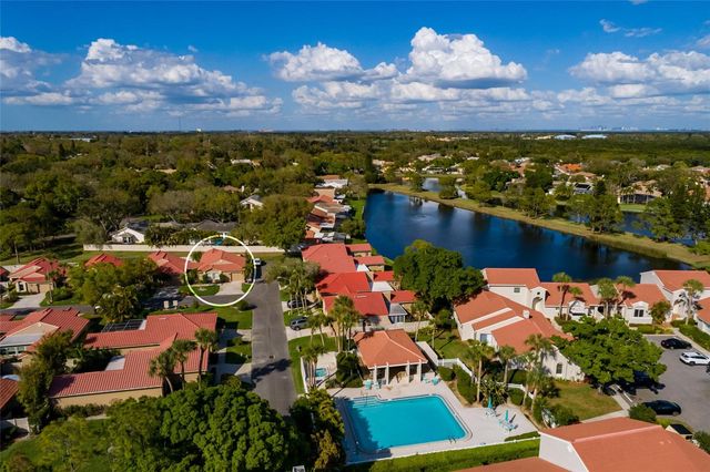 535 ST TROPEZ CIRCLE NE, St Petersburg, FL 33703