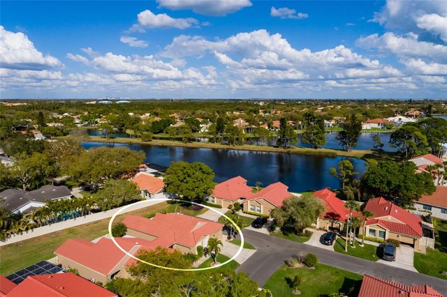 535 ST TROPEZ CIRCLE NE, St Petersburg, FL 33703