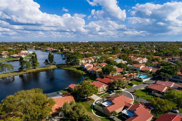 535 ST TROPEZ CIRCLE NE, St Petersburg, FL 33703