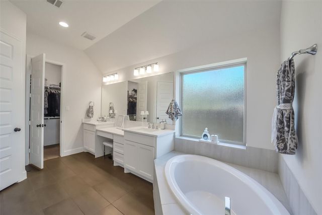 21007 Preakness Stakes Trail, Tomball, TX 77377