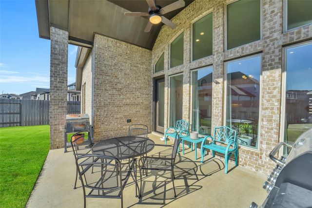 21007 Preakness Stakes Trail, Tomball, TX 77377