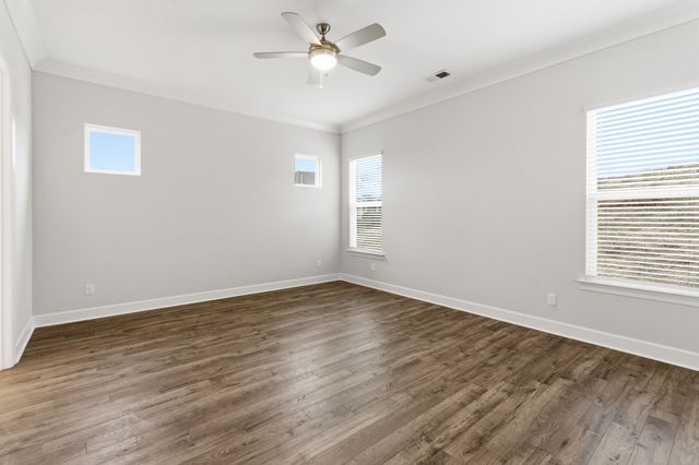 455 Buckwood Avenue, W, Thompsons Station, TN 37179