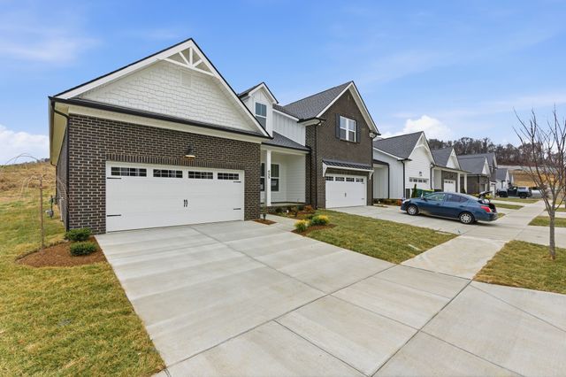 455 Buckwood Avenue, W, Thompsons Station, TN 37179