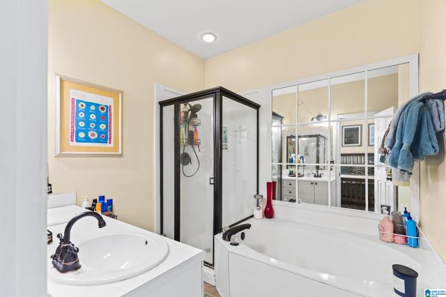 2803 NORTH DRIVE, Helena, AL 35080