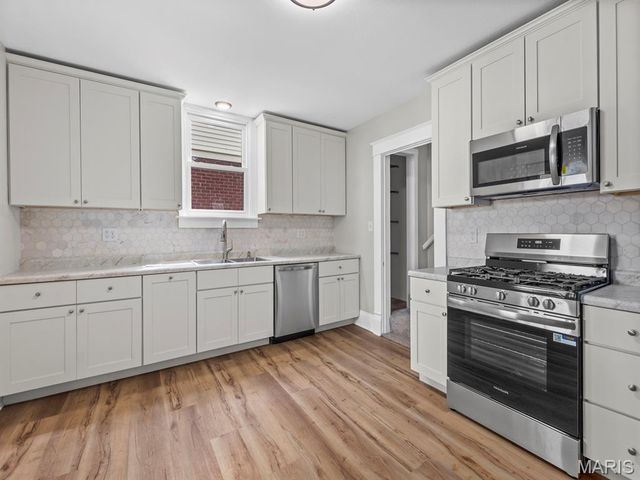 613 N Church Street, Belleville, IL 62220