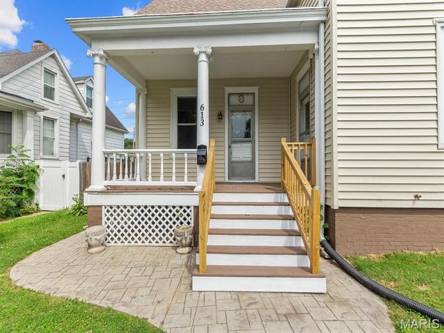 613 N Church Street, Belleville, IL 62220