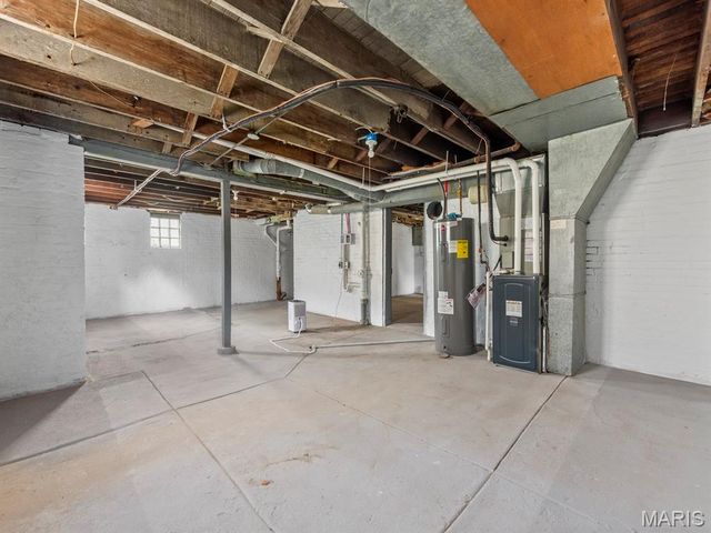 613 N Church Street, Belleville, IL 62220
