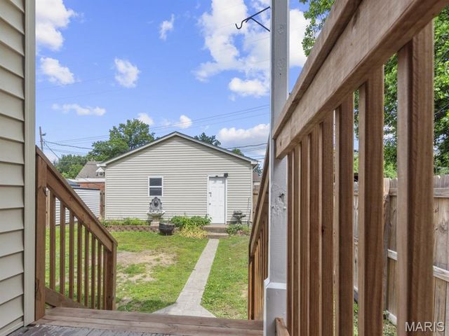 613 N Church Street, Belleville, IL 62220