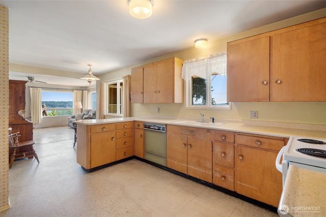 3822 NW View Lane, Silverdale, WA 98383