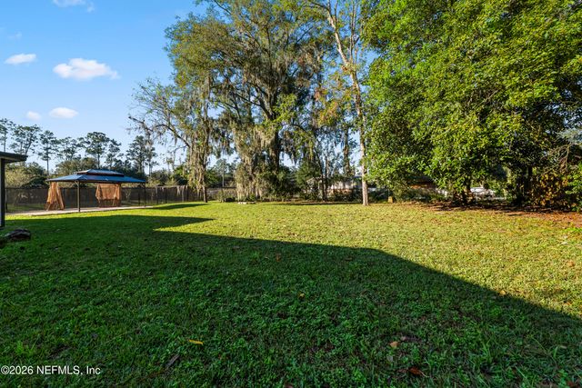 2389 HILLY Road, Jacksonville, FL 32208