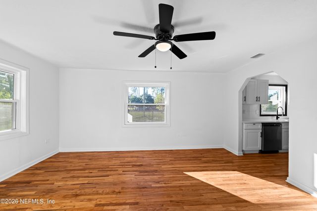 2389 HILLY Road, Jacksonville, FL 32208