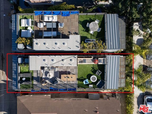 303 Venice Way, Venice, CA 90291