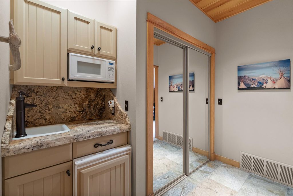 153 Ridge Run Drive, Whitefish, MT 59937 photo 9