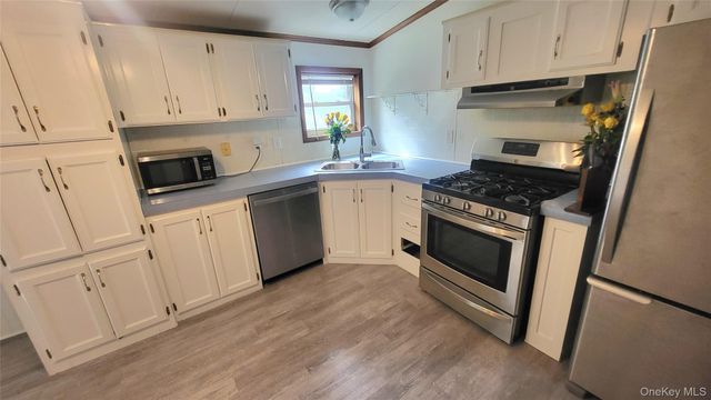 37 Bircher Avenue 24, Poughkeepsie, NY 12601