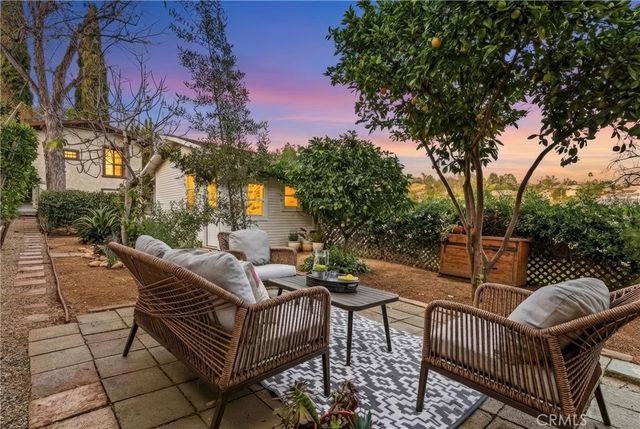 6072 Delphi, Los Angeles, CA 90042