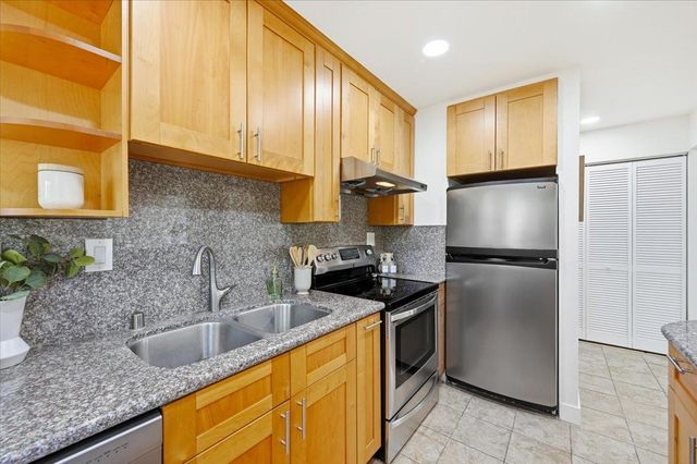 6566 Clifford Drive, Cupertino, CA 95014