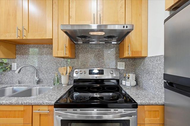6566 Clifford Drive, Cupertino, CA 95014