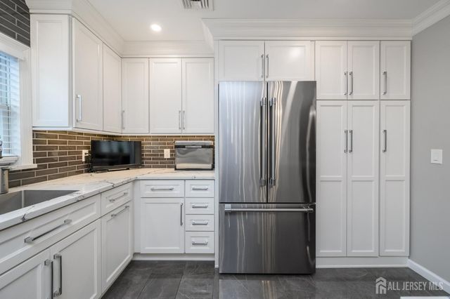 174 Liberty Street, Clark, NJ 07066