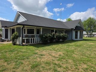 114 Lcr 465, Mexia, TX 76667