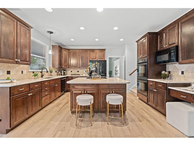 10683 Amesbury Way, Highlands Ranch, CO 80126