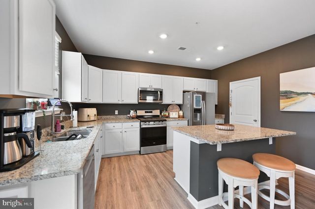 405 LENA LN, Fruitland, MD 21826