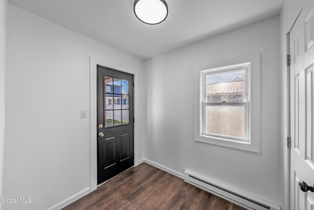 29 Hudson Street, Waterford, NY 12188