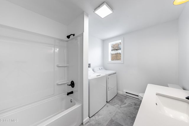 29 Hudson Street, Waterford, NY 12188