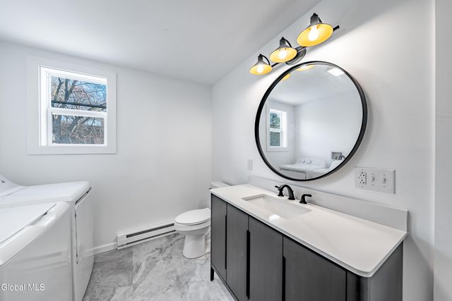 29 Hudson Street, Waterford, NY 12188