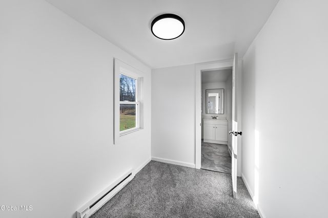 29 Hudson Street, Waterford, NY 12188