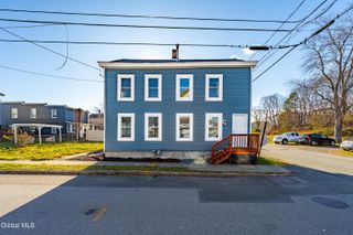 29 Hudson Street, Waterford, NY 12188