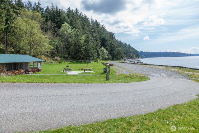 3239 Mardell Drive, Langley, WA 98260