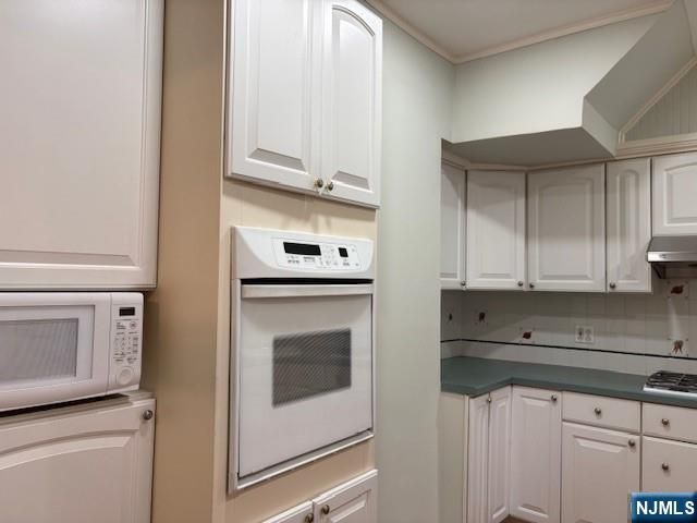 460 New England Terrace, Orange, NJ 07050