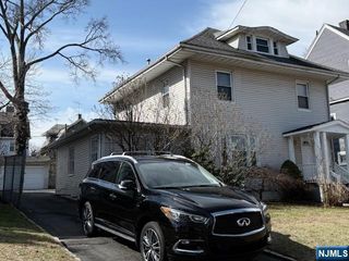 460 New England Terrace, Orange, NJ 07050