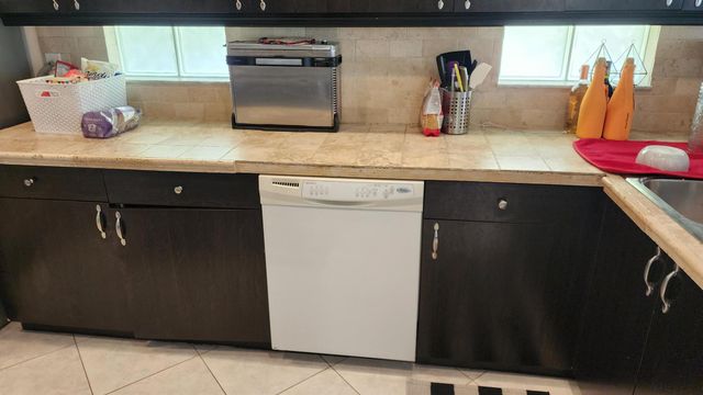 7823 Springfield Lake Drive, Lake Worth, FL 33467