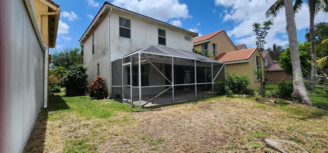7823 Springfield Lake Drive, Lake Worth, FL 33467
