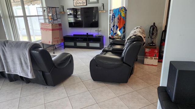 7823 Springfield Lake Drive, Lake Worth, FL 33467