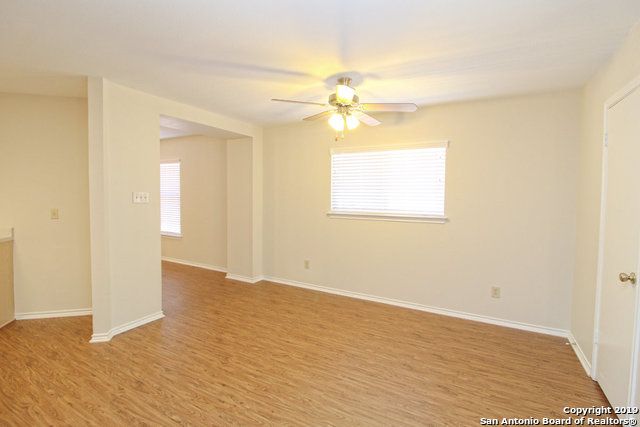 5214 SAGEROCK PASS, San Antonio, TX 78247