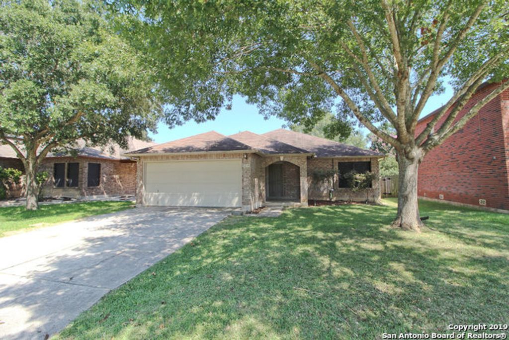 5214 SAGEROCK PASS, San Antonio, TX 78247