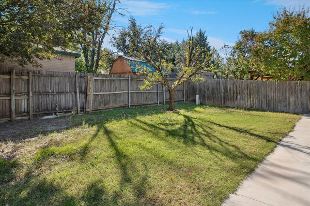 405 Indian Trail Road, Roanoke, TX 76262