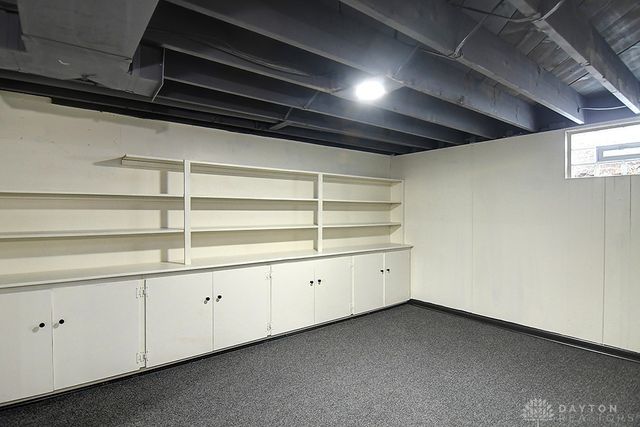 250 Hornwood Drive, Dayton, OH 45405