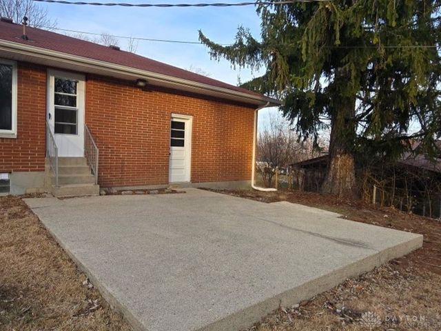 250 Hornwood Drive, Dayton, OH 45405