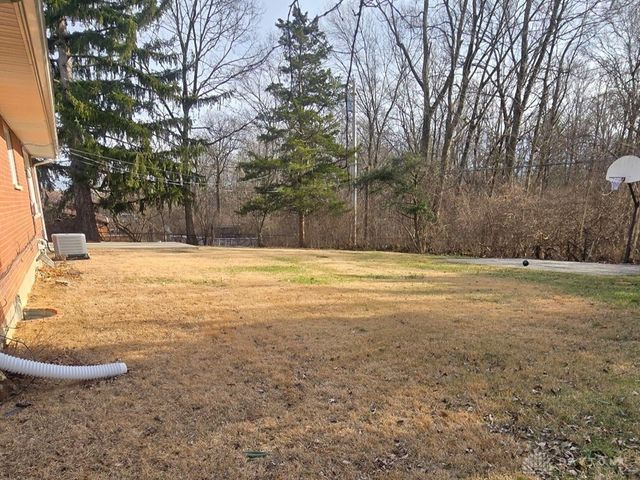 250 Hornwood Drive, Dayton, OH 45405