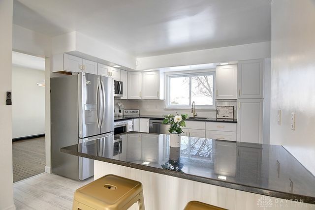 250 Hornwood Drive, Dayton, OH 45405