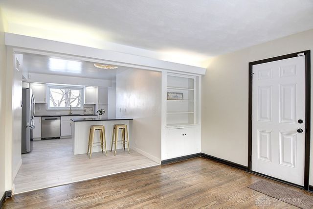 250 Hornwood Drive, Dayton, OH 45405