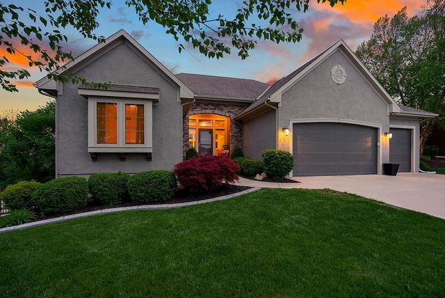 20507 W 80th Street, Shawnee, KS 66218