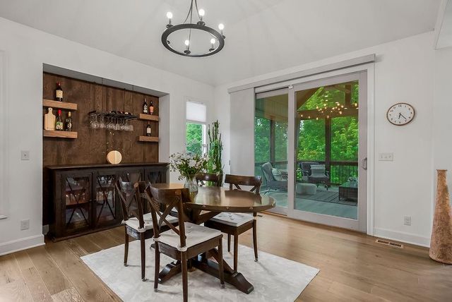 20507 W 80th Street, Shawnee, KS 66218