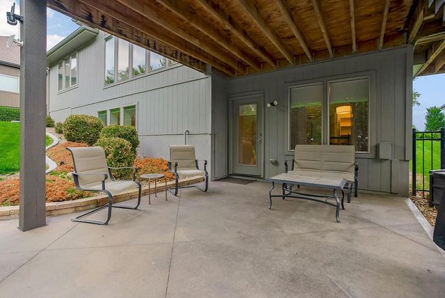 20507 W 80th Street, Shawnee, KS 66218