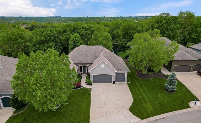 20507 W 80th Street, Shawnee, KS 66218