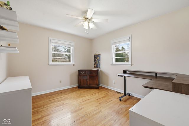 10 E Estate Street, Anderson, IN 46013