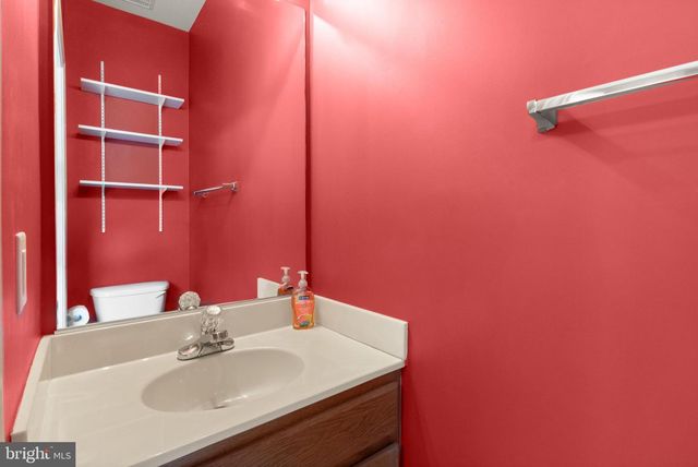 12511 HEYKENS LN, Bristow, VA 20136